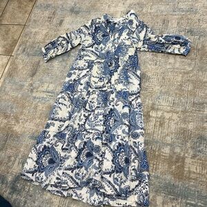 Women’s H&M midi blue paisley print dress